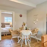 Haus Strandzeit Boho Breeze - App 3 * Grömitz